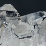 Quartz (japan law twin)