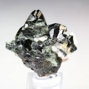 twinned KULANITE, QUARTZ