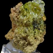 Opal var. hyalite CRAZY FLUORESCENCE