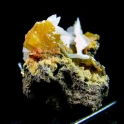 Wulfenite with Baryte and Mimetite