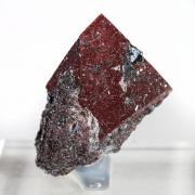 Zunyite with Hematite