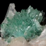 Fluorapophyllite with Heulandite