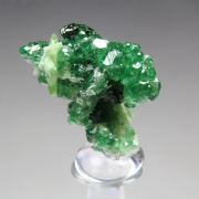 gem GARNET var. GROSSULAR var. CHROMIAN, CHROMITE