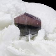 Tourmaline (doubly-terminated) with Albite