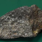 Schoenfliesite with Wickmanite, Hulsite and Chalcopyrite in Magnetite