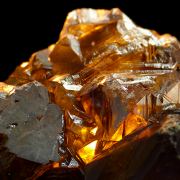 Sphalerite var. cleiophane, galena, quartz