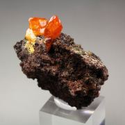 WULFENITE
