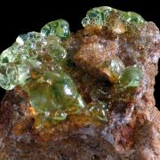 Opal var. hyalite CRAZY FLUORESCENCE