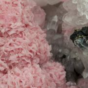 Rhodochrosite with Sphalerite and Quartz