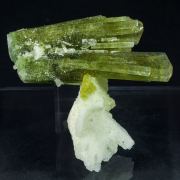 Elbaite with Albite