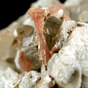 Inesite and Hubeite on Quartz