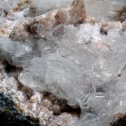 Imayoshiite with Bultfonteinite, Tobermorite (Group), Datolite (variety bakerite) and Andradite