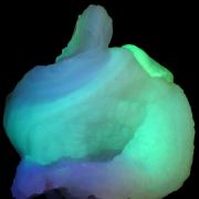 Quartz var. chalcedony