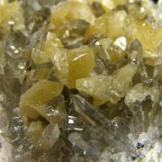 Monazite-(Ce) with Quartz