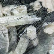 Chlorapatite on Ferro-actinolite with Microcline