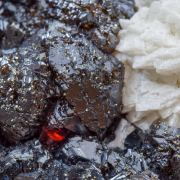 Sphalerite with Dolomite and Chalcopyrite