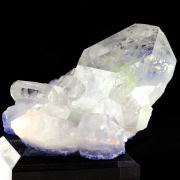Quartz + Dumortierite. 1097.0 ct.
