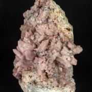 Quartz (variety rose quartz)