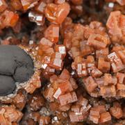 Vanadinite with manganese oxides and Quartz