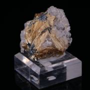 RUTILE on HEMATITE - Novo Horizonte, Bahia, Brazil