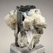 gemmy TOURMALINE var. ELBAITE, bi-terminated TOPAZ