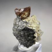 HELVINE (HELVITE), CALCITE