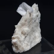 Bertrandite with Albite
