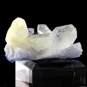 Quartz + Dumortierite. 596.0 ct.