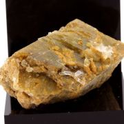 Siderite, Quartz, Calcite.