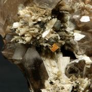 Bertrandite, Quartz and Pyrite