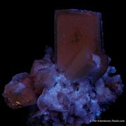 Rhodochrosite intergrown with Baryte