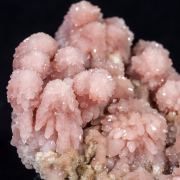 Quartz (variety rose quartz)