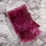 Beryl (variety red beryl)