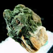 Gormanite on Muscovite