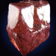 Spinel (rough and cut)