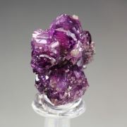 VESUVIANITE var. MANGANOAN, GARNET var. GROSSULAR