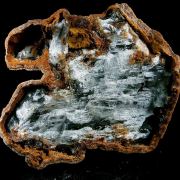 Smithsonite perimorph on Calcite