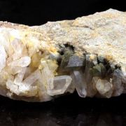 Quartz, Chlorite.