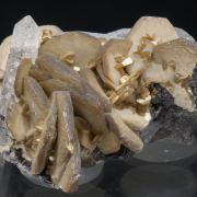 Siderite with Ferberite and Quartz
