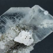 Baryte with Quartz and Pyrite