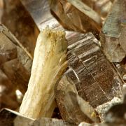 Bertrandite, Quartz and Pyrite