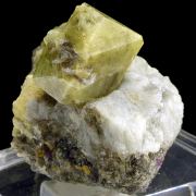 Rhodizite TWINNED