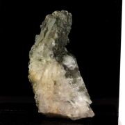 Faden Quartz + Chlorite. 450.0 ct.