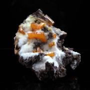 Wulfenite.