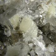 Wavellite with Quartz