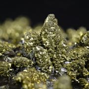 Chalcopyrite with Calcite