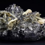 GALENA SPINEL LAW TWIN, CALCITE