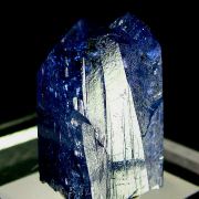 Zoisite var. Tanzanite
