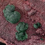 Malachite on Cobaltian Calcite