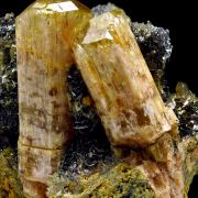 Apatite, hematite, quartz and actinolite pseudo. after pyroxene